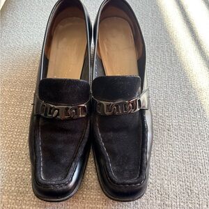Salvatore Ferragamo Black Leather Heeled Shoes